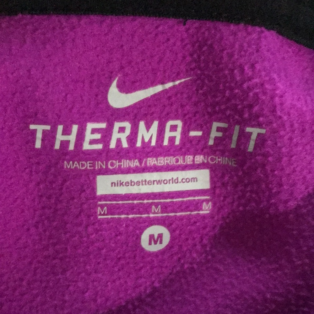 EUC Nike Therma Fit Purple Hoodie‎ - Picture 6 of 7